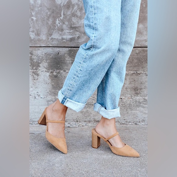 NEW Lulus - Women's Camel Suede Block Heel Mules - Picture 3 of 15